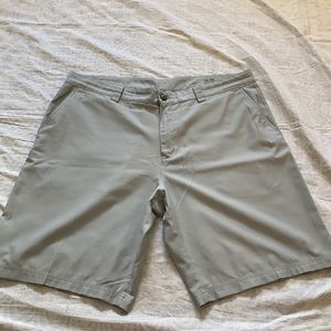 Adidas Golf Shorts Size 40